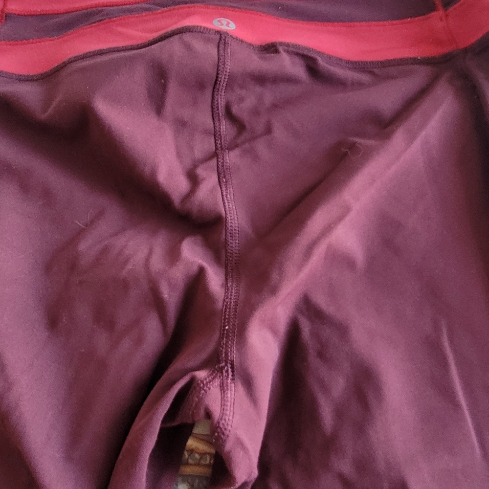 Lululemon Burgundy Leggings